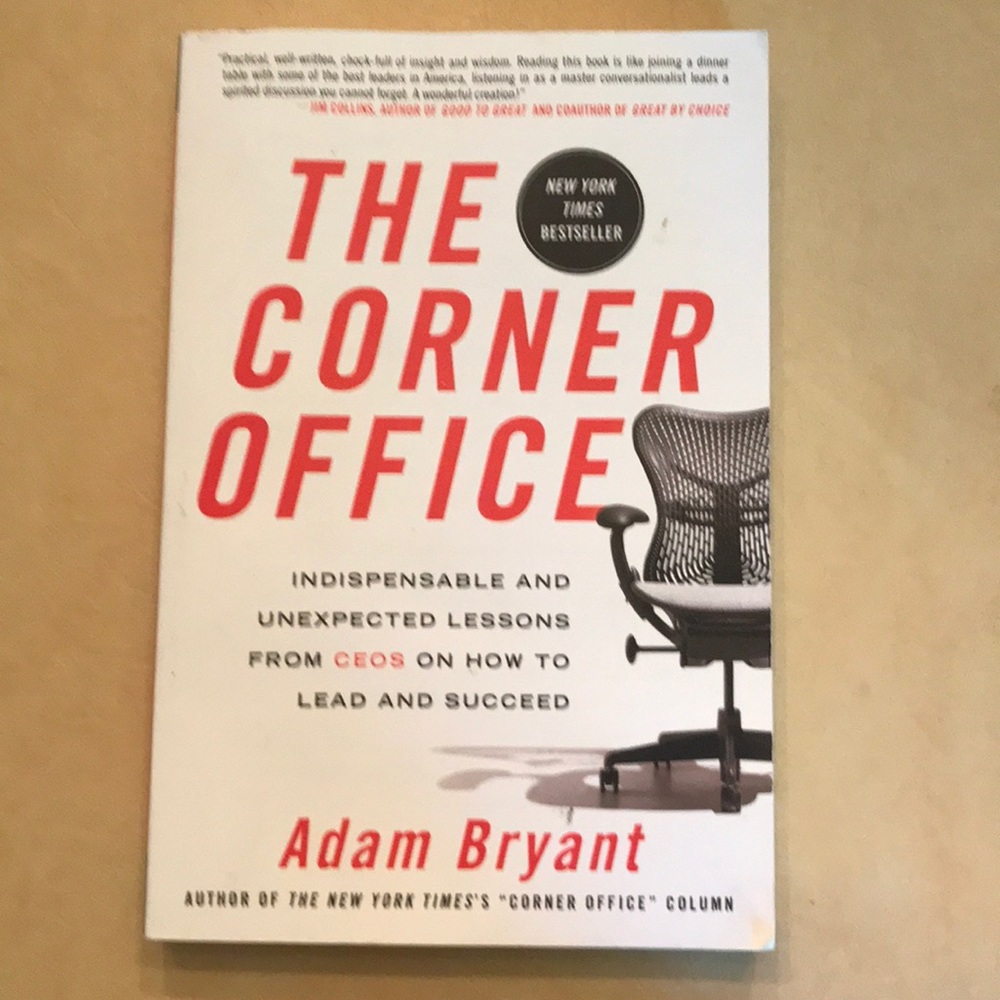 🎁 3/$15 - Book - The Corner Office